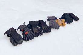 des paires de gants